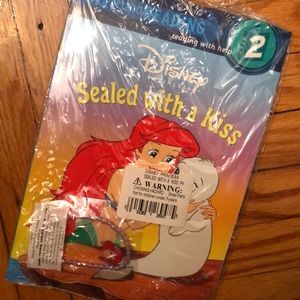 Disney book and bracelet set